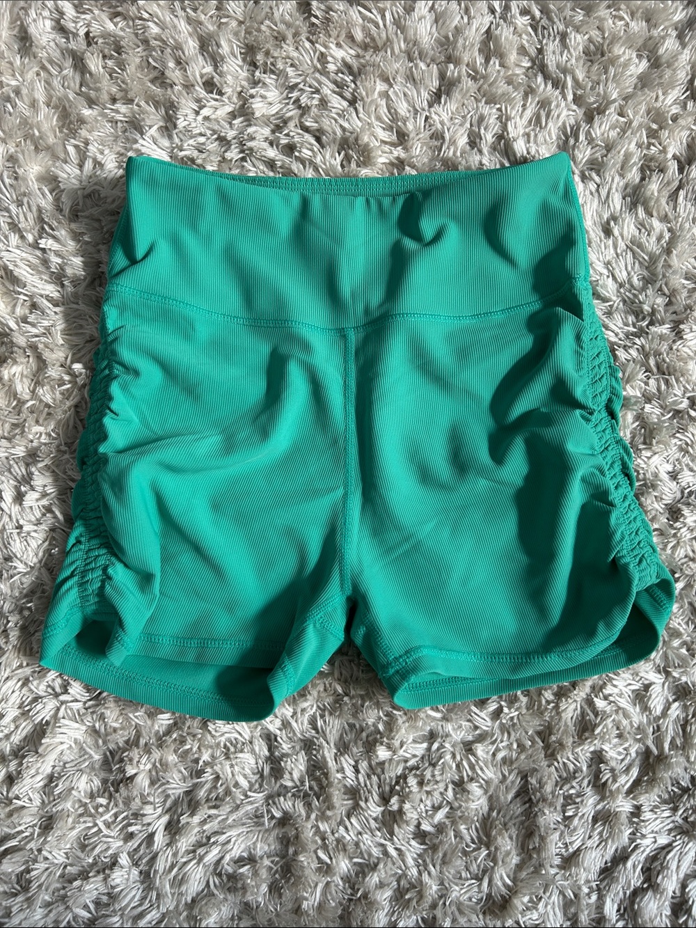 High-Waist Ruched Side Active Shorts - Teal Green